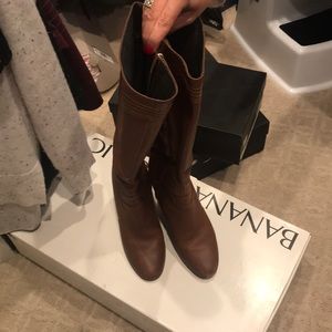 Brown boots